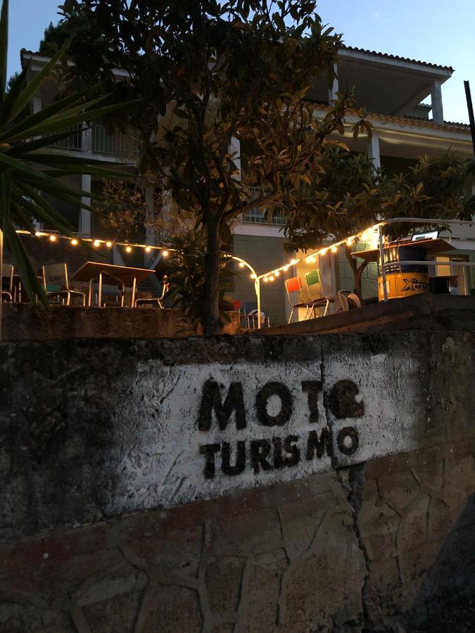 Mototurismo - Alla Scoperta Della Sardegna 사로크 외부 사진